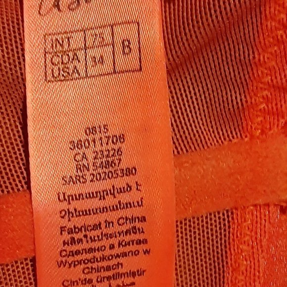 Pink floral double push up bra EUC - Picture 2 of 4